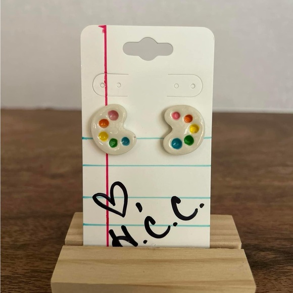 Back to School Earrings! - Picture 1 of 1